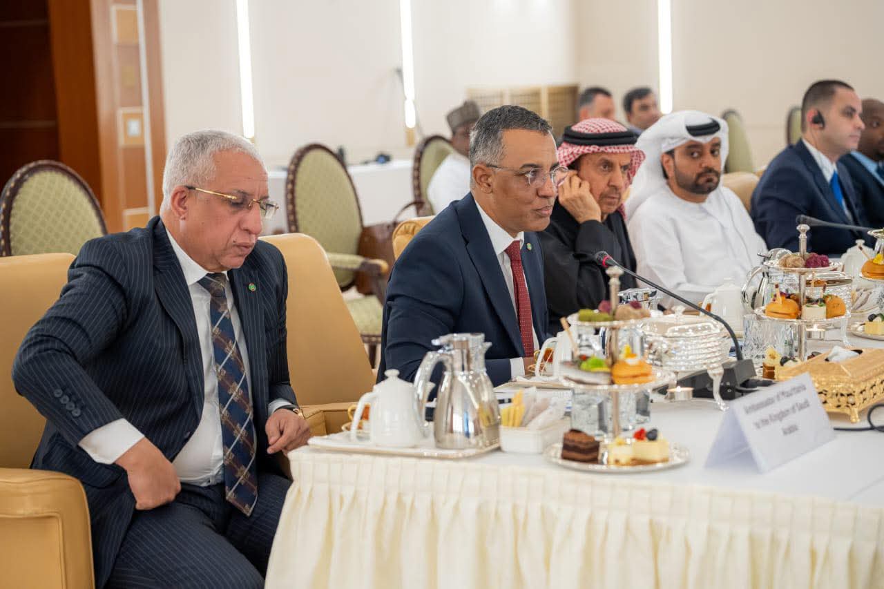 وزير الصحة يستعرض تجربة موريتانيا في تمويل القطاع الصحي بمؤتمر دولي بالرياض