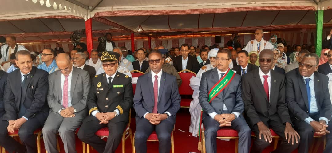 بأزيد من 60 مليار...الوزير الأول يدشن مشاريع ويضع الحجر الأساس لأخرى