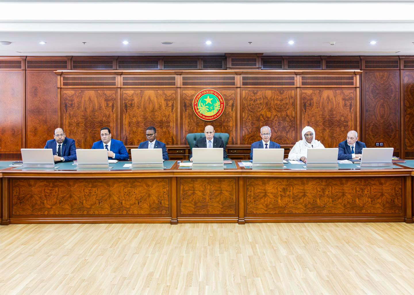 مجلس الوزراء يعقد اجتماعه بعد تأجيله الأربعاء الماضي
