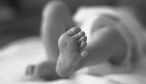 سيدة في روصو تقتل ابنها بعد ساعات من ولادته في المستشفى