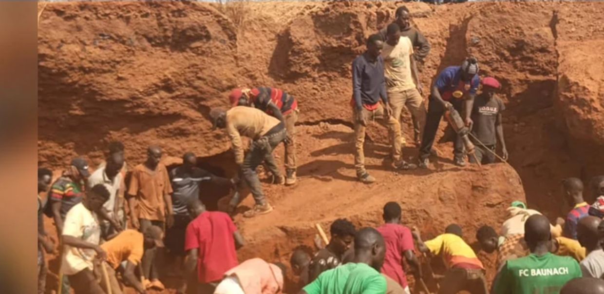 العثور على جثماني منقبين سودانيين بعد فقدانهما في صحراء تيرس الزمور