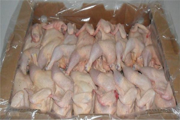 مجلس الفتوى يحرّم استهلاك والإتجار بالدجاج المستورد من الصين