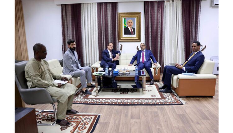 نواكشوط : لقاء تشاوري بين وزارة الشؤون الخارجية وسفارة الولايات المتحدة حول الهجرة