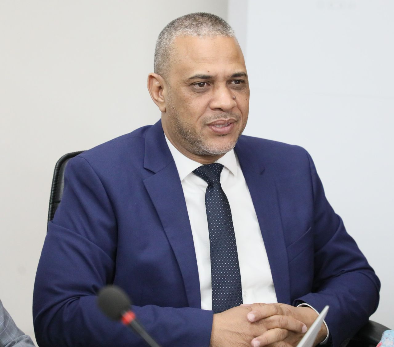 أسبوع الإنجاز ومكافحة الفساد