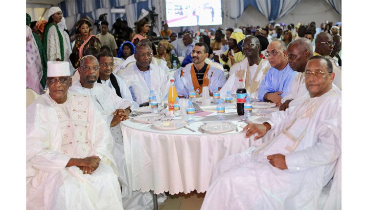 نواكشوط تحتفي بـ40 عاما من الإبداع للفنان الموريتاني السنغالي بابا مال