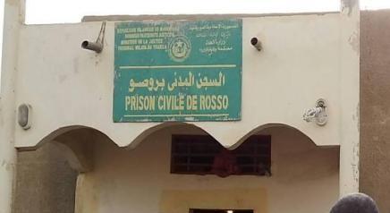 روصو: إحالة شرطي ودركي للسجن بتهمة تهريب أجانب