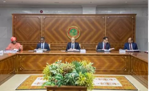 موريتانيا: الحكومة تصادق على التسوية النهائية لميزانية 2022 (بيان)