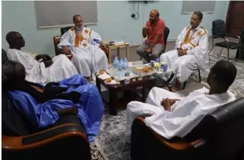 مرشحون معارضون يبحثون موقفا مشتركا من نتائج الانتخابات