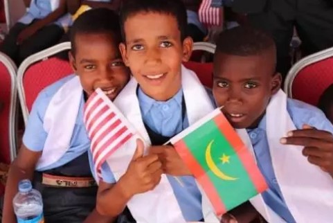 موريتانيا: أكثر من 100 ألف تلميذ يستفيدون سنويا من الدعم الأمريكي