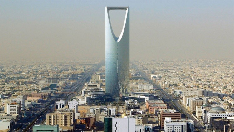 إيران تعتزم إرسال وفد إلى السعودية