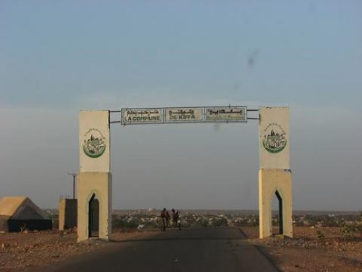 سيدي الرئيس قف معي.. هذا الكولونيل ظلمني وسجن أختي