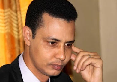 اسحاق فى سجن