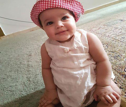 والد الطفلة التي ماتت في حريق تيارت ينشر صورتها ويكتب تدوينة مؤثرة