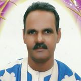 الوزان يمارس الكتابة بمؤخرته