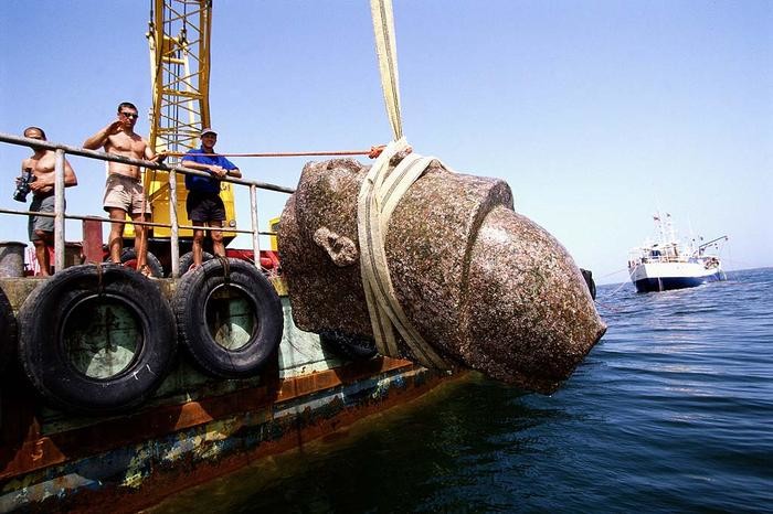 لندن تستقبل آثار مصر الغارقة بعد ضياعها ألف عام