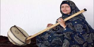 هل تعتزم السلطات منع الفنانة المعلومة من الترشح للنيابيات ؟