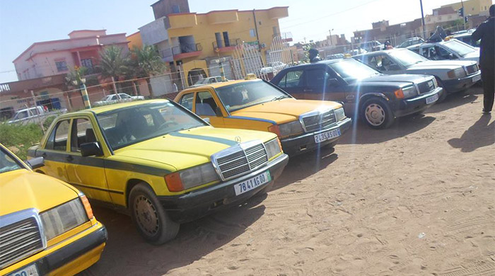 موريتانيا :سائق تاكسي يطعن أحد ركابه بسكين على الصدر