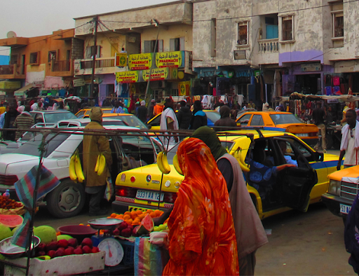 وزير التجهيز والنقل يشرف على انطلاق حملة تحسيسية حول التباعد الاجتماعي في وسائل النقل