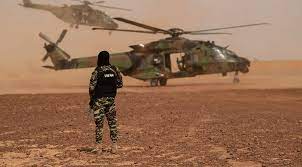 جيش النيجر يتهم فرنسا بنشر قوات استعدادا لـ”تدخل عسكري”