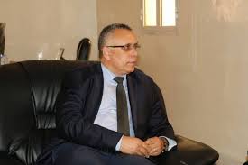 رئيس لجنة حقوق الإنسان يزور قادة حزب جبهة التغيير قبل الإفراج عنهم