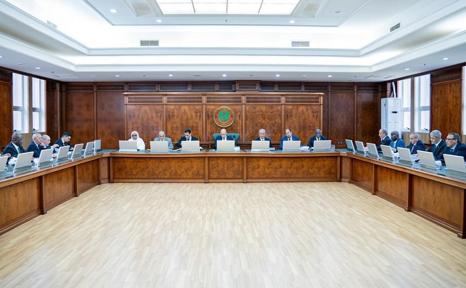 الحكومة تصادق على مشروع مرسوم لضبط دعم وسائل الاتصال (بيان)