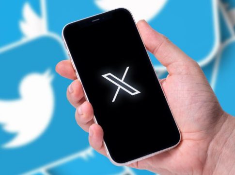 ماسك في ورطة.. صحف فرنسية تقاضي منصة “إكس” بتهمة استحدام محتواها دون تعويض